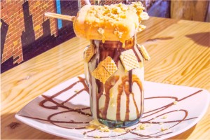 ARTE MARACUY� MILK SHAKE