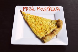 PIZZA MIEL MOSTAZA / valor porci�n