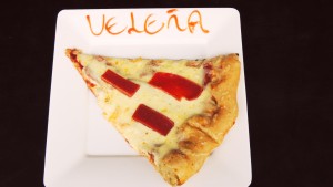 PIZZA VELE�A / Valor porci�n