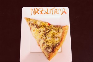 PIZZA NAPOLITANA / valor porci�n