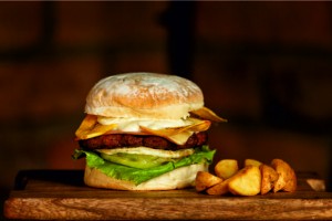 HAMBURGUESA CAMPESINA OCA�ERA 100% ARTESANAL